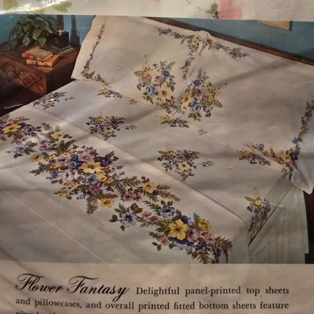 Vintage 1966 Dan River Flower Fantasy Full Fitted Sheet NOS Cotton Percale